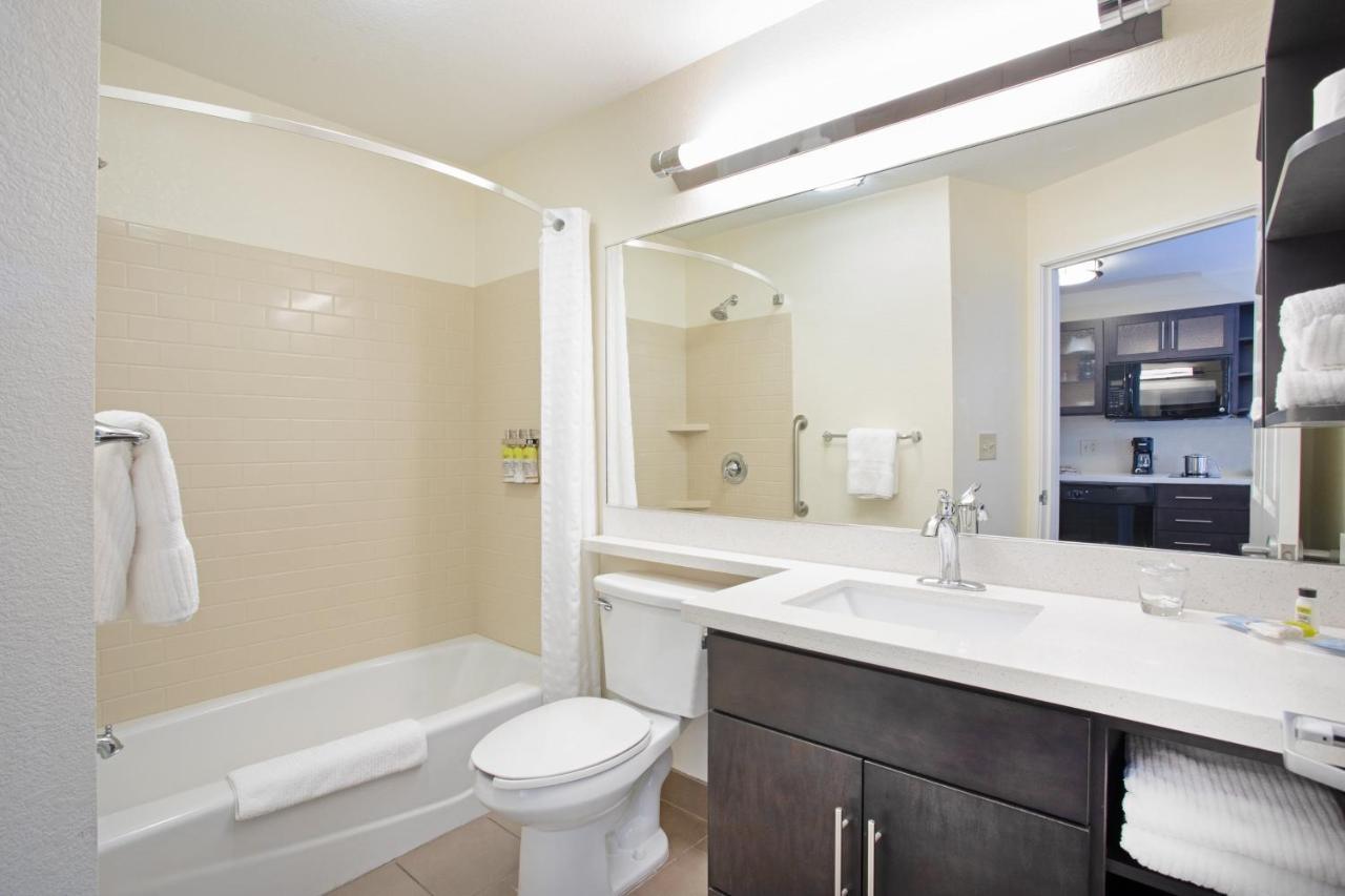 Candlewood Suites Manhattan By Ihg Exterior photo